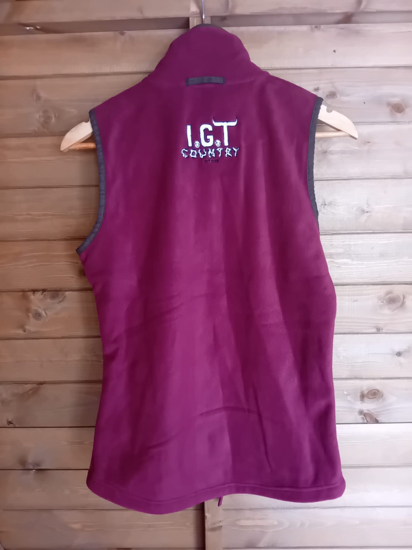 Women's Fleece Gilet - Burgundy/Brown